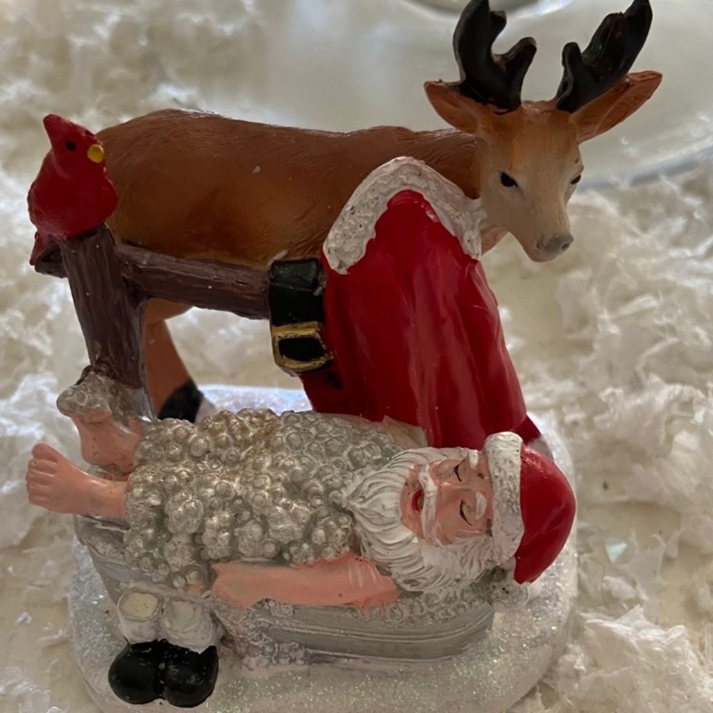 🎅Time for a rest Santa ceramic figurine🎄